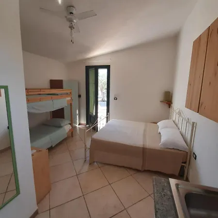 Casale Eliados Con Piscina
