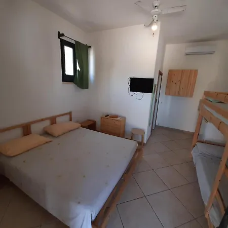Casale Eliados Con Piscina Apartment