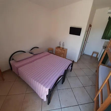 Casale Eliados Con Piscina
